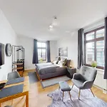 Sweethome - Zentral - Kueche & Parkplatz, Wifi Apartman