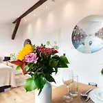 Sweethome - Zentral - Kueche & Parkplatz, Wifi Apartman