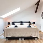 Apartman Sweethome - Zentral - Kueche & Parkplatz, Wifi *