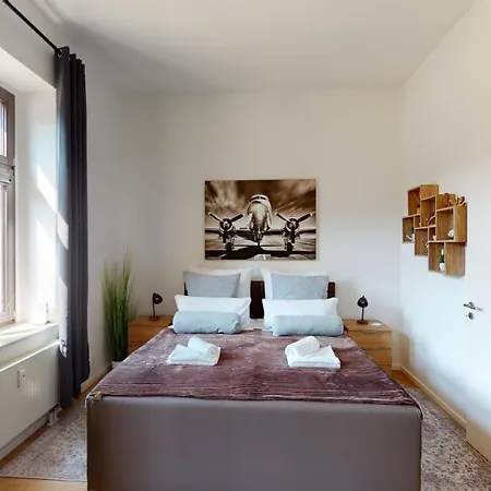 Sweethome - Zentral - Kueche & Parkplatz, Wifi Apartamento Halle (Saale)
