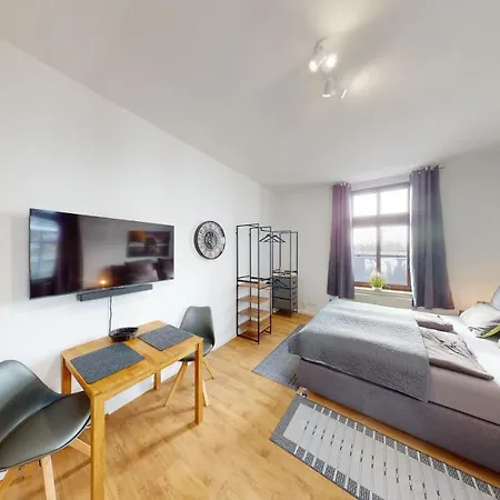 Appartamento Sweethome - Zentral - Kueche & Parkplatz, Wifi Halle (Saale)