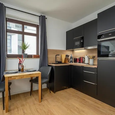 Apartamento Sweethome - Zentral - Kueche & Parkplatz, Wifi *
