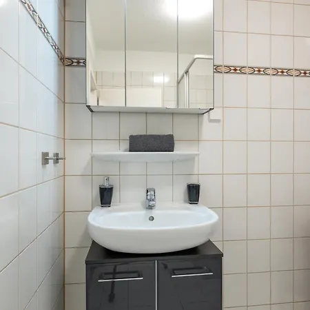 Sweethome - Zentral - Kueche & Parkplatz, Wifi Appartamento Halle (Saale)