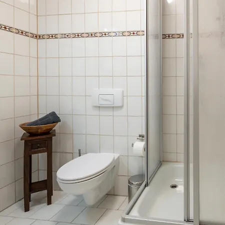 Appartamento Sweethome - Zentral - Kueche & Parkplatz, Wifi *