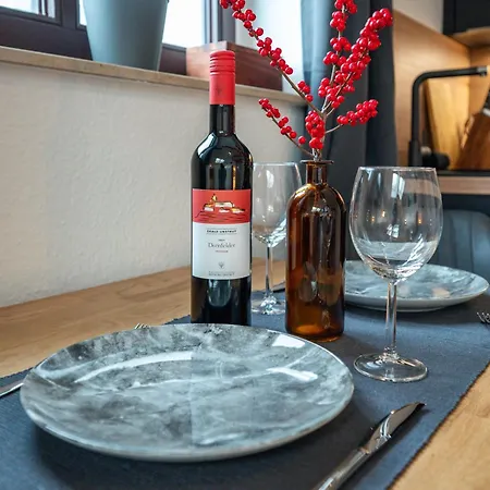 Sweethome - Zentral - Kueche & Parkplatz, Wifi Apartment