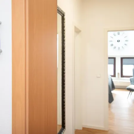 Sweethome - Zentral - Kueche & Parkplatz, Wifi Apartment