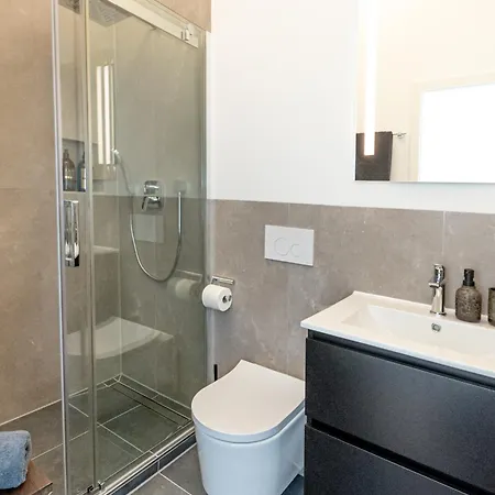 Appartamento Sweethome - Zentral - Kueche & Parkplatz, Wifi